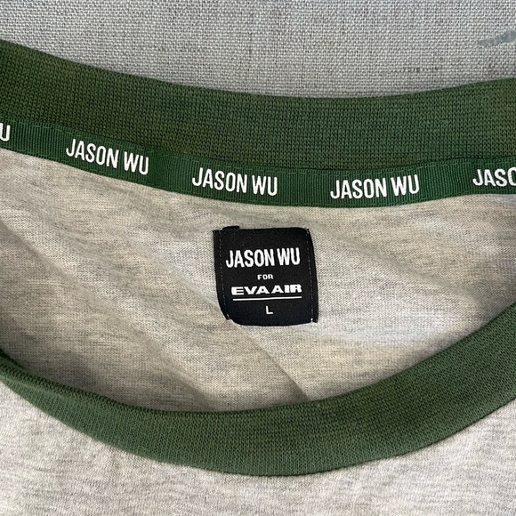 Jason Wu for Eva Air Men's Gray and Green Shirt - Picture 3 of 4